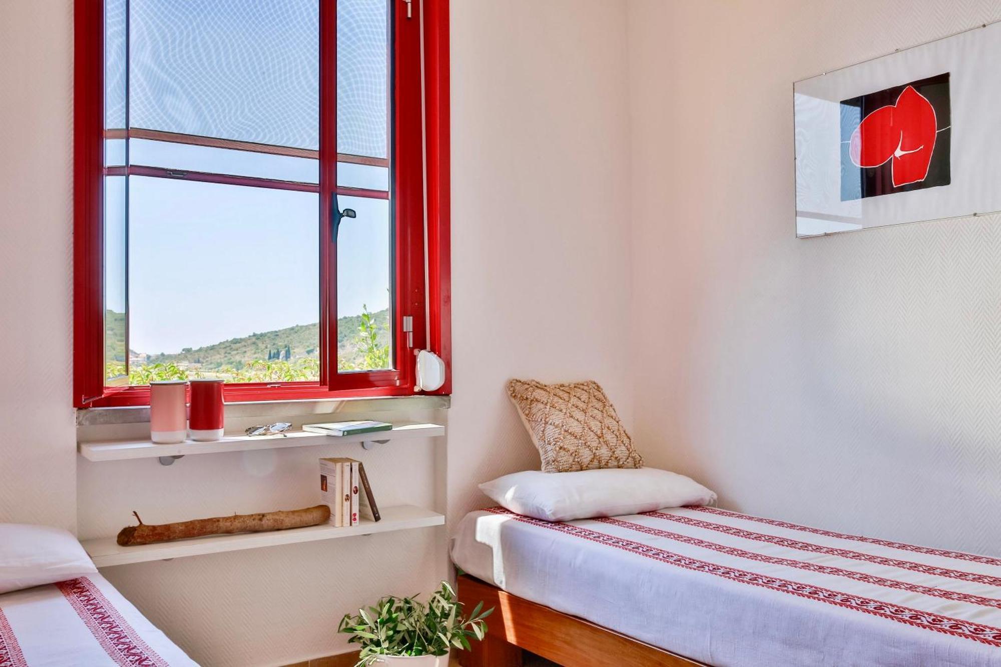 Isa - Residence With Pool And Private Beach In Talamone Just 500 Mt From The Beach Номер фото