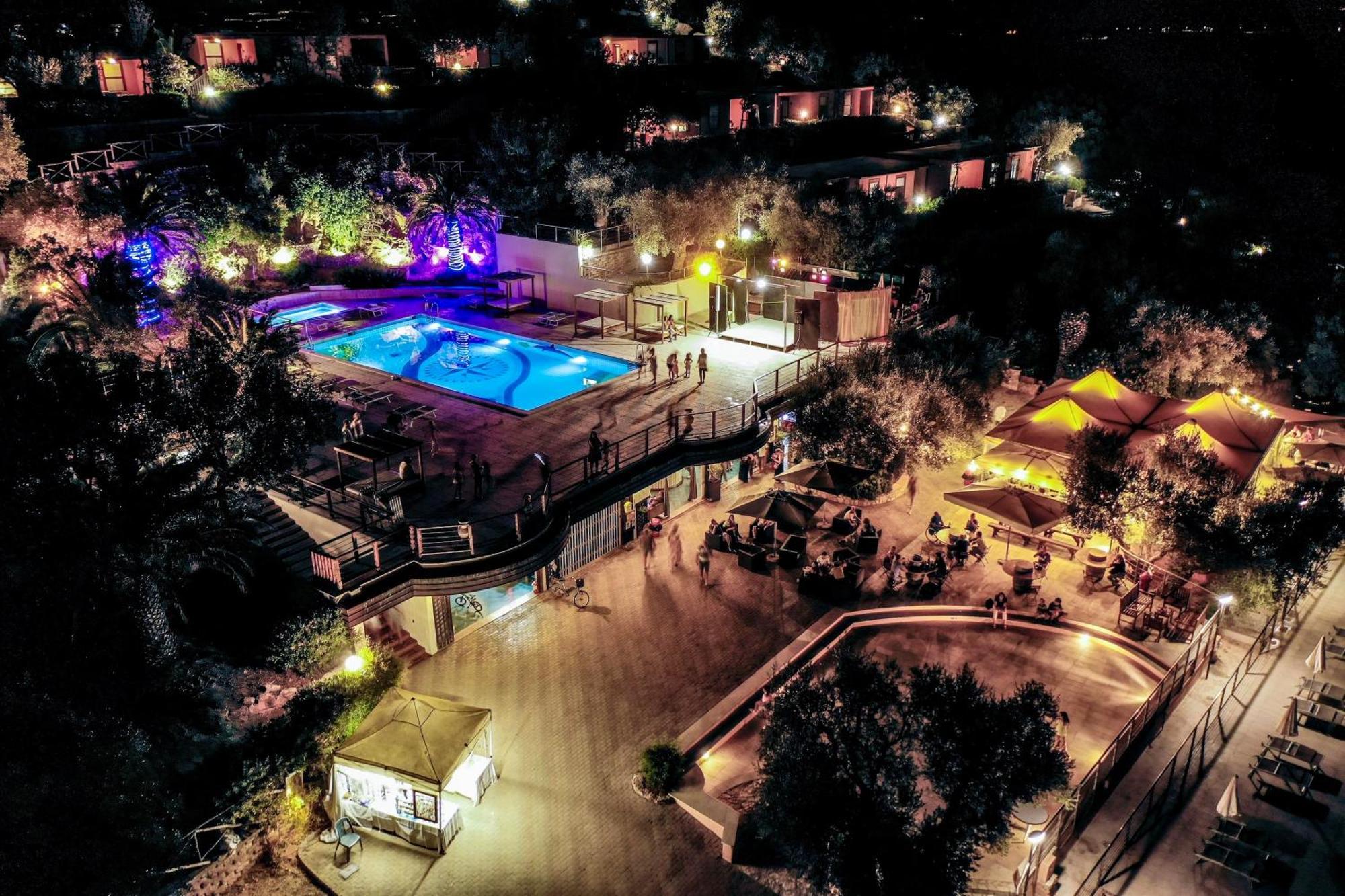Isa - Residence With Pool And Private Beach In Talamone Just 500 Mt From The Beach Экстерьер фото