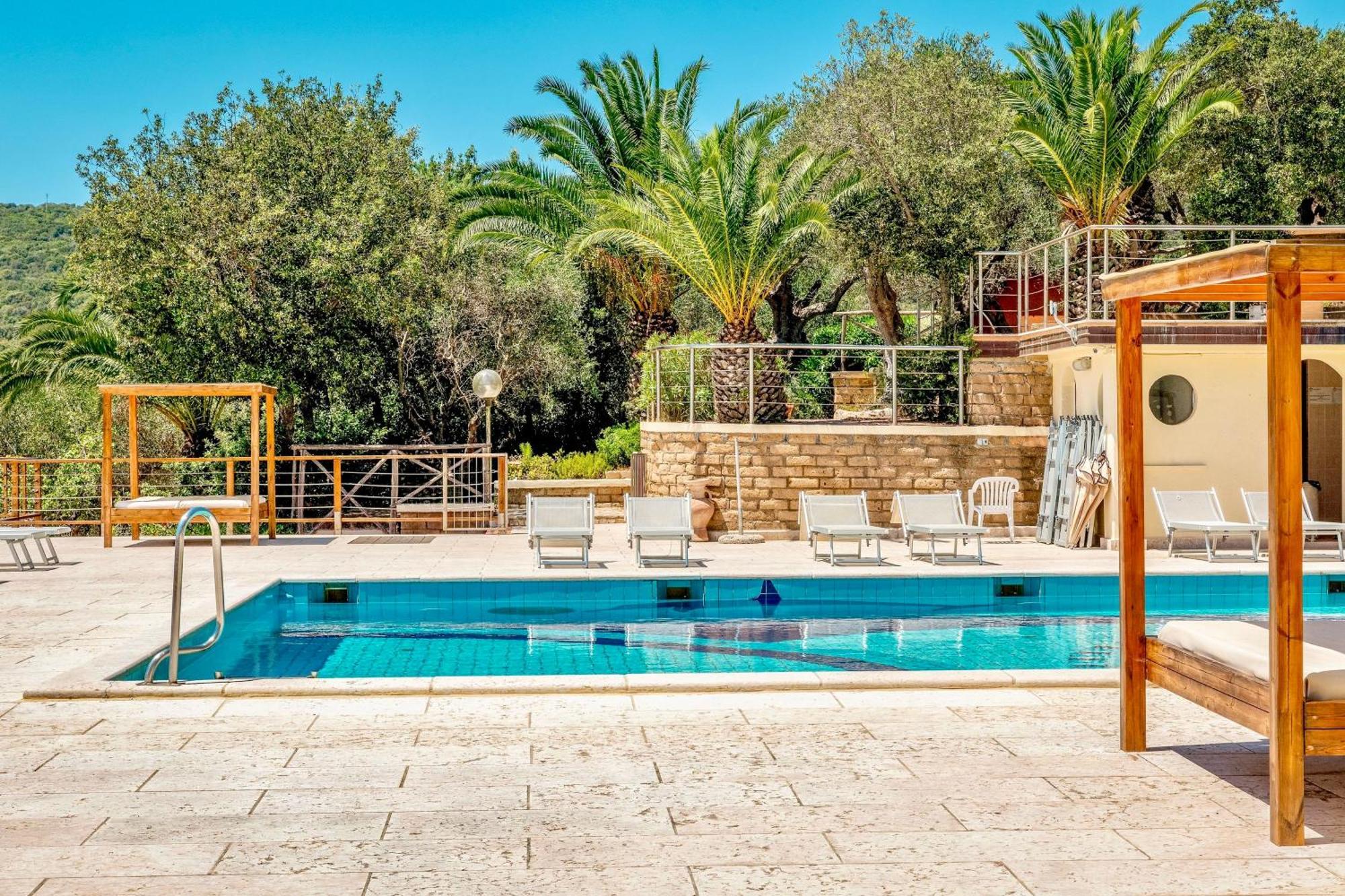 Isa - Residence With Pool And Private Beach In Talamone Just 500 Mt From The Beach Экстерьер фото